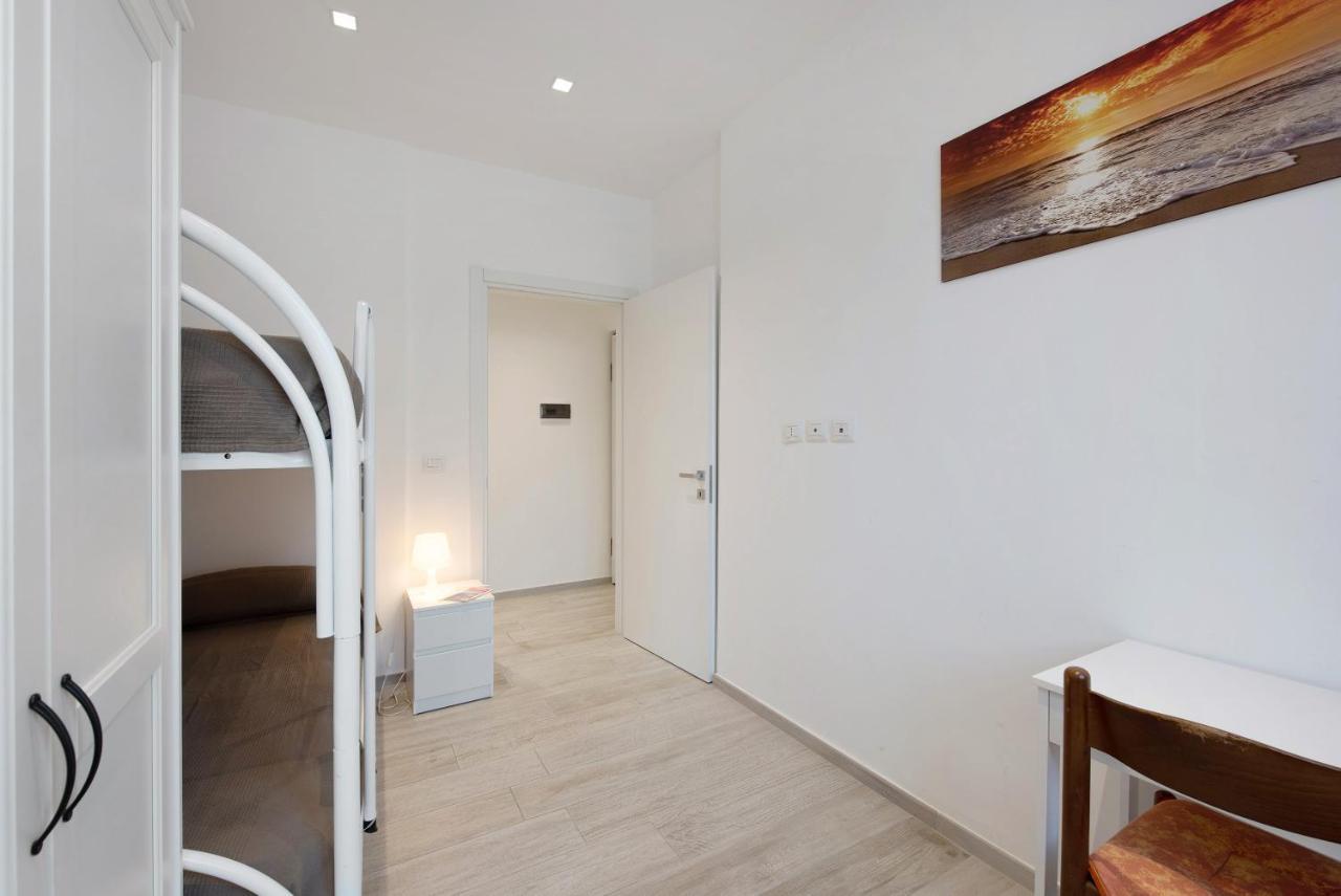 Trilocale Recagno Nuovo Apartment Varazze Luaran gambar
